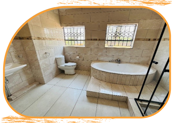 Accommodation-Dinokeng-Game-Reserve-Gauteng-Presidential-Suite-with-ensuite-bathroom