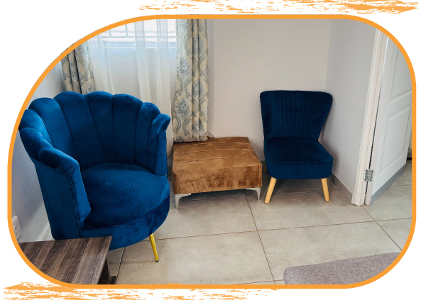 cultural-traditional-village-dinokeng-gauteng-south-africa-accommodation-private-lounge