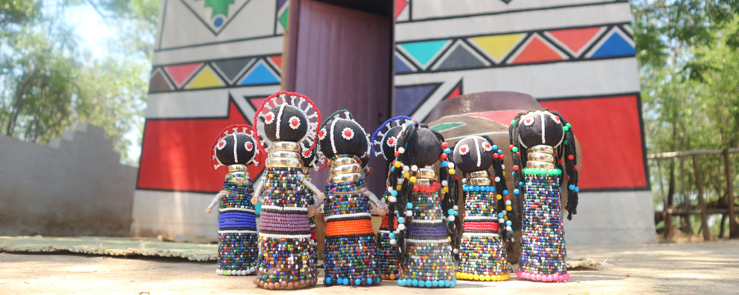 cultural-traditional-village-dinokeng-gauteng-south-africa